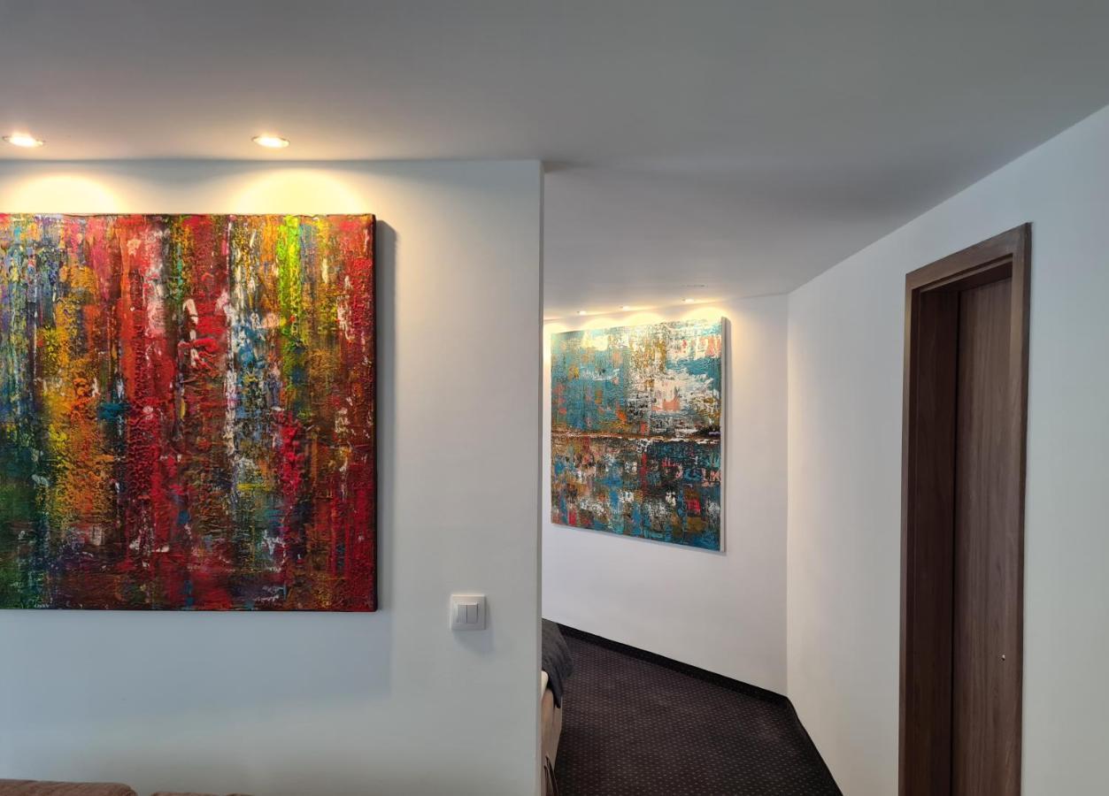 City Center Apartmanhaz 埃格尔 外观 照片